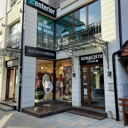 Jacuzzi In Bedroom Elegance